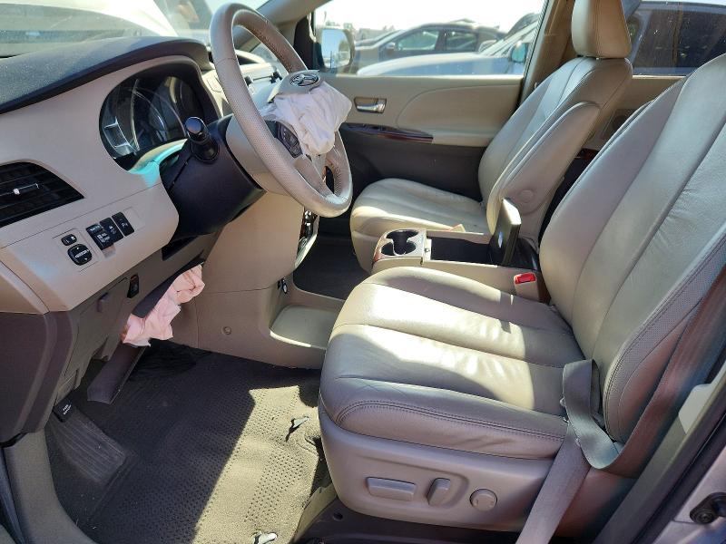 Aukcja sprzedaży 2011 Toyota Sienna, vin: 5TDYK3DC5BS088255, numer aukcji: 56973786