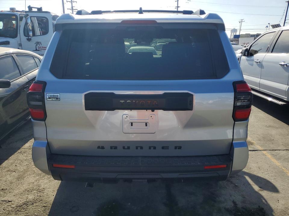 57043376 :رقم المزاد ، JTEVA5BR0T5084870 vin ، 2026 Toyota 4runner مزاد بيع