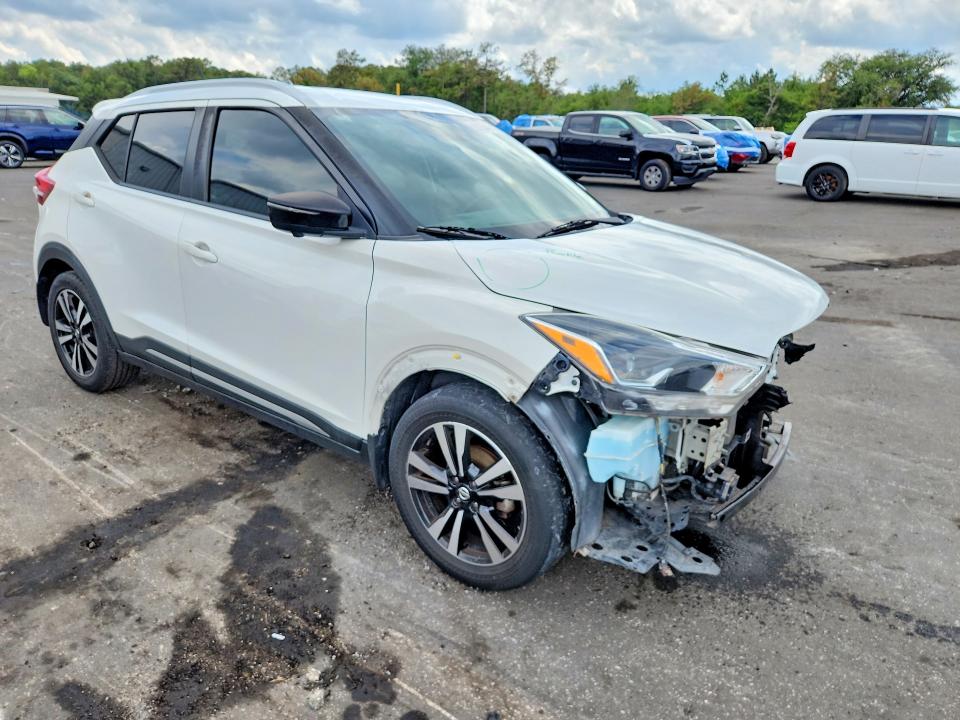 55363446 :رقم المزاد ، 3N1CP5CUXJL525434 vin ، 2018 Nissan Kicks مزاد بيع