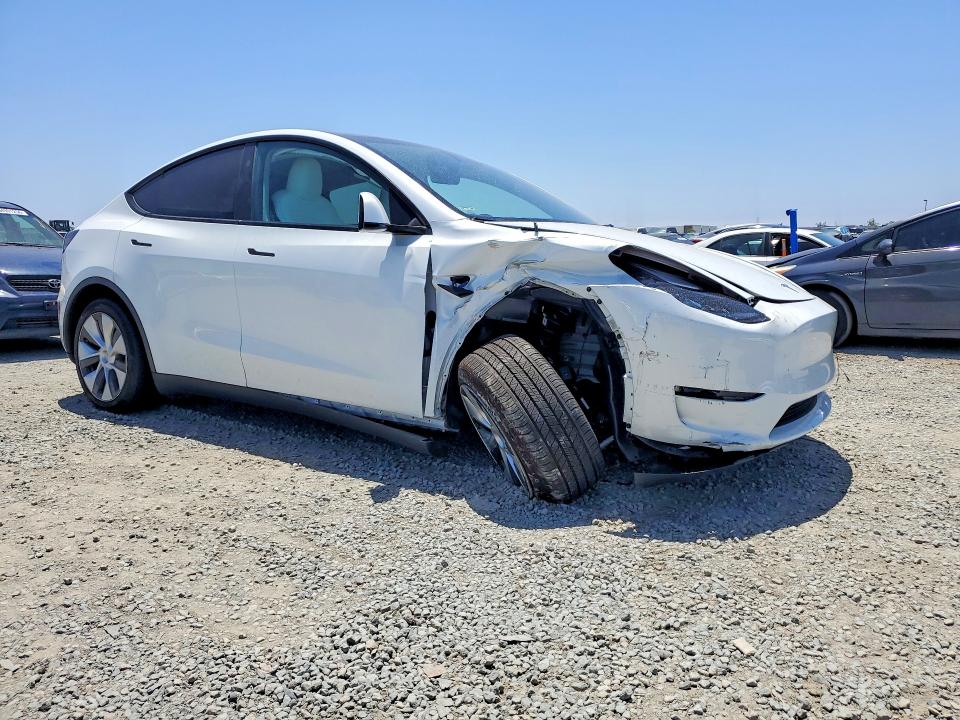 Продажа на аукционе авто 2023 Tesla Model Y, vin: 7SAYGDEE0PF853815, номер лота: 55801536