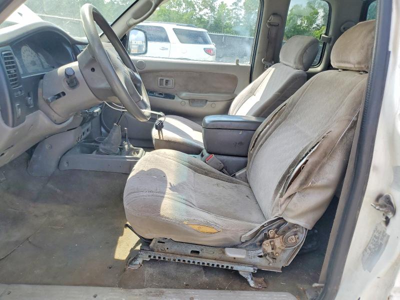2001 Toyota Tacoma მანქანა იყიდება აუქციონზე, vin: 5TEWM72N01Z815851, აუქციონის ნომერი: 58597326