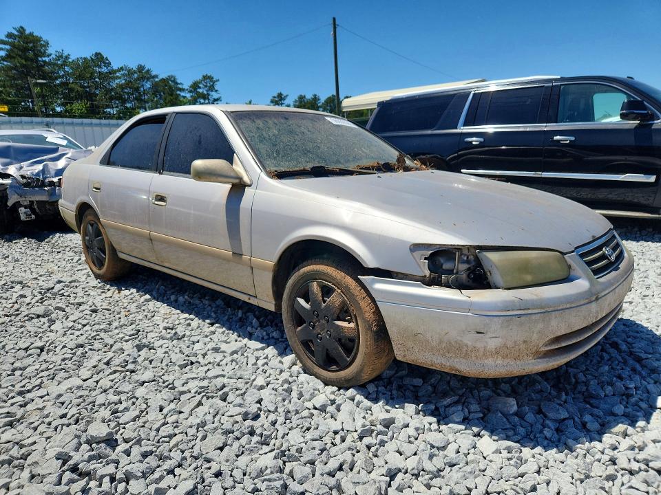 2000 Toyota Camry მანქანა იყიდება აუქციონზე, vin: 4T1BG28K2YU656111, აუქციონის ნომერი: 56059596