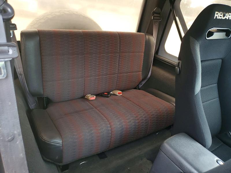 2000 Jeep Wrangler მანქანა იყიდება აუქციონზე, vin: 1J4F449S1YP769520, აუქციონის ნომერი: 58708196