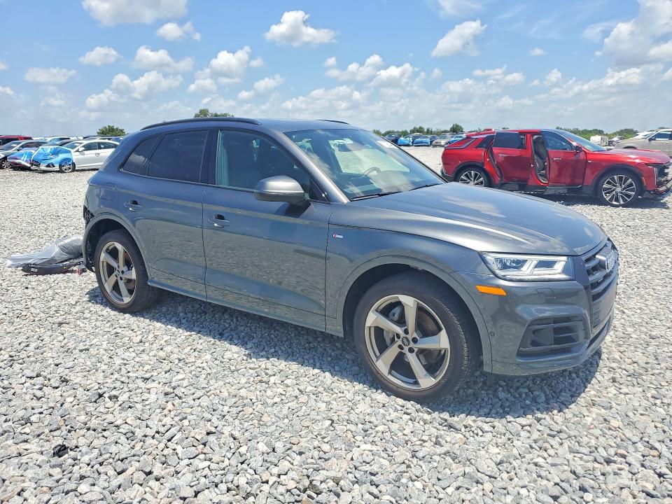 2020 Audi Q5 მანქანა იყიდება აუქციონზე, vin: WA1FNAFY5L2103237, აუქციონის ნომერი: 57320446