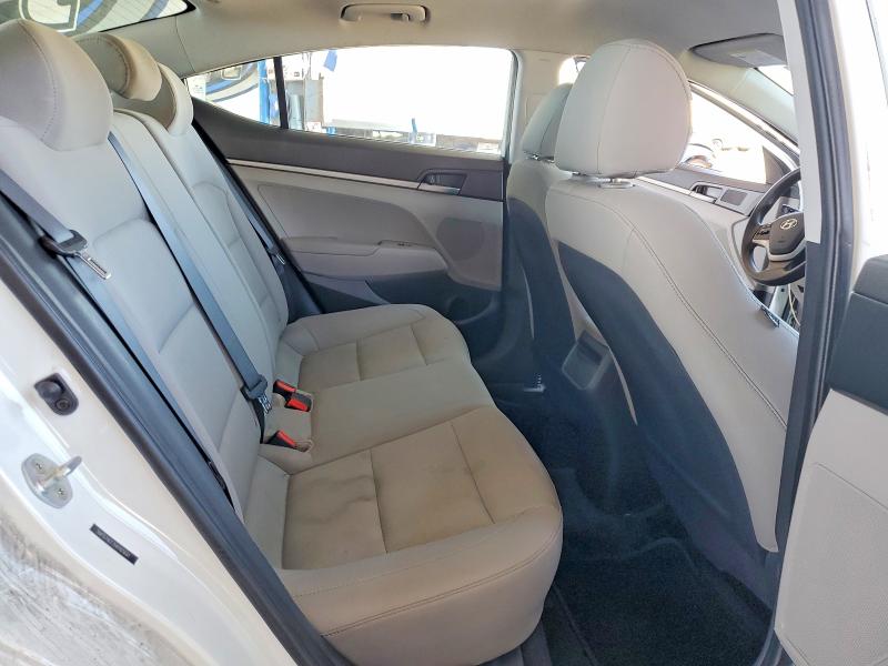 59236316 :رقم المزاد ، 5NPD74LF7HH165661 vin ، 2017 Hyundai Elantra مزاد بيع