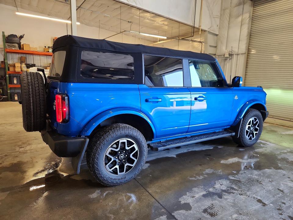 Продаж на аукціоні авто 2022 Ford Bronco, vin: 1FMDE5BH5NLB13592, номер лоту: 55710566
