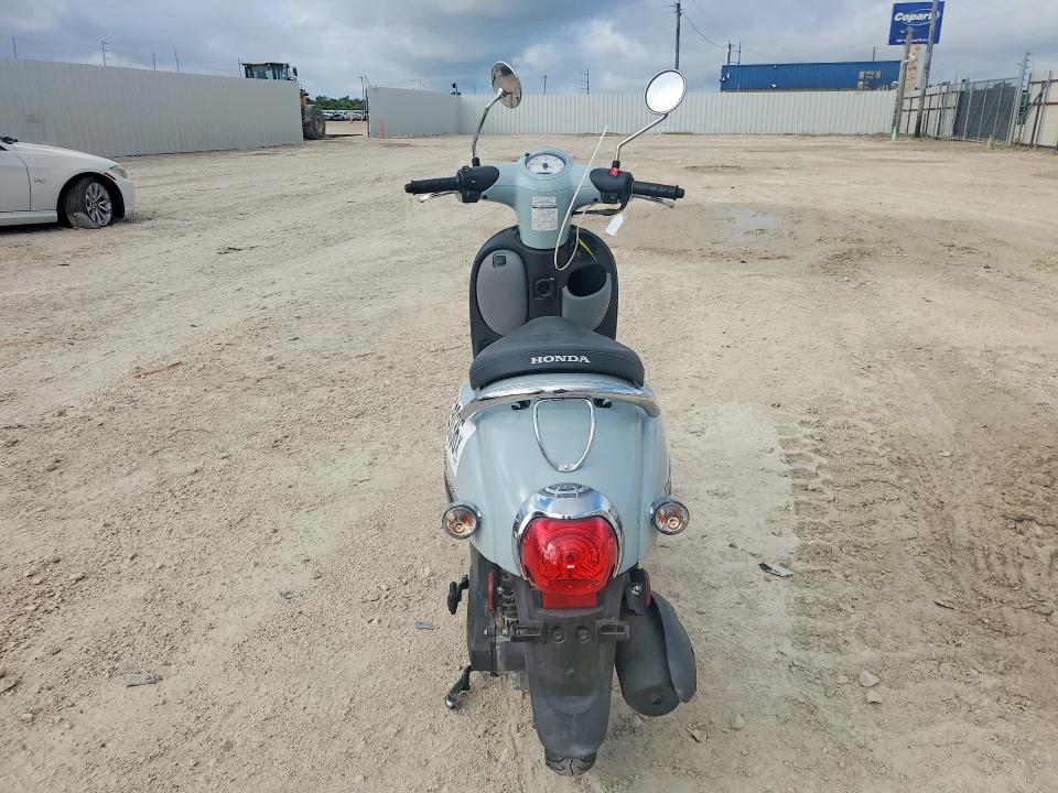 56633036 :رقم المزاد ، JH2AF7718NK503692 vin ، 2022 Honda Ncw50 مزاد بيع