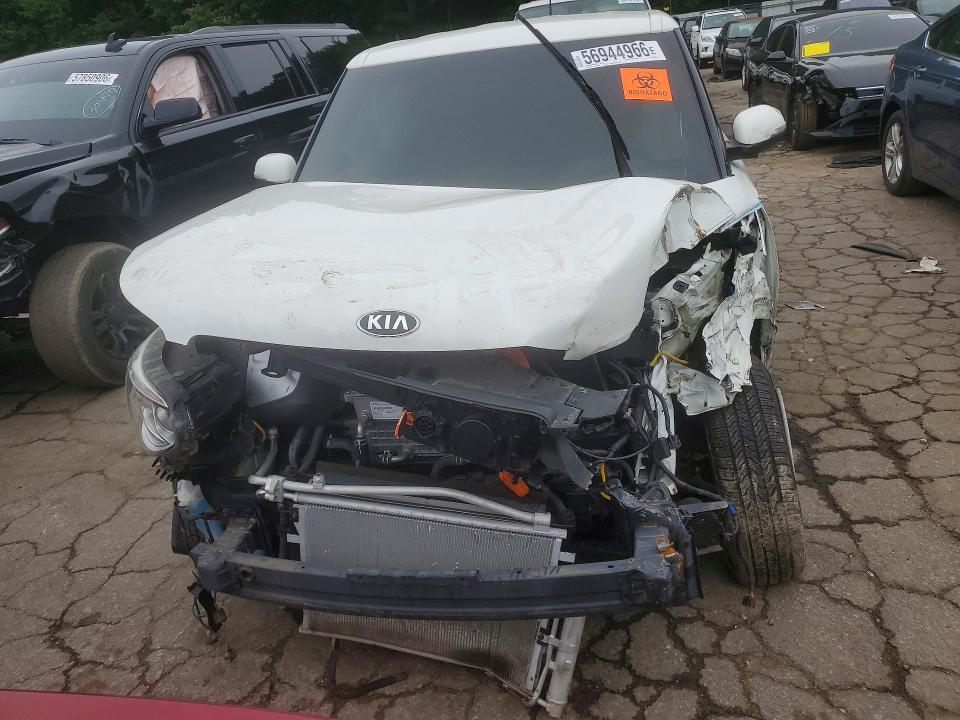 Продажа на аукционе авто 2016 Kia Soul Ev, vin: KNDJX3AE6G7007550, номер лота: 56944966