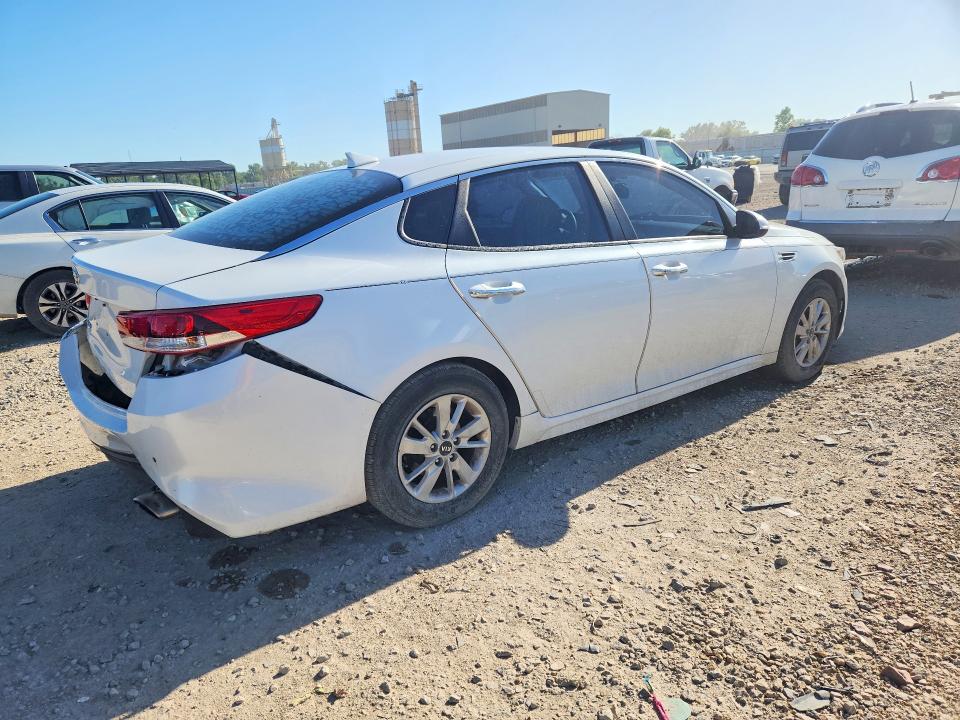 Продаж на аукціоні авто 2018 Kia Optima, vin: 5XXGT4L31JG193472, номер лоту: 57354916