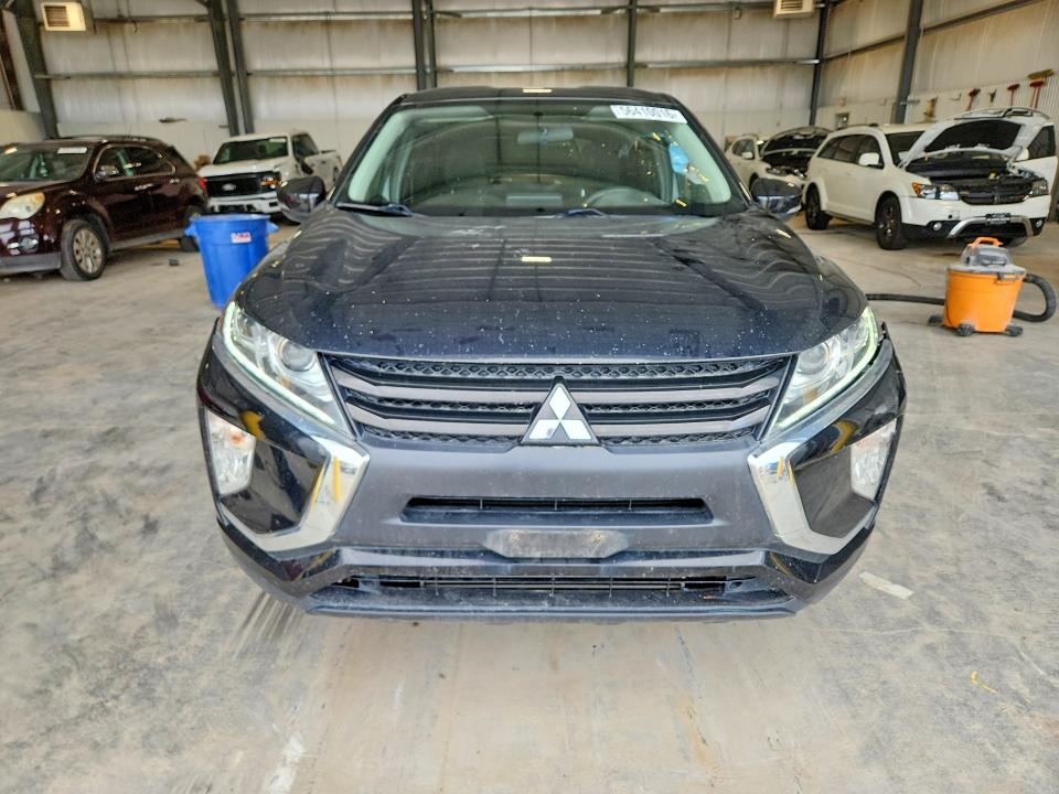 56410016 :رقم المزاد ، JA4AT4AA6JZ063041 vin ، 2018 Mitsubishi Eclipse Cross مزاد بيع