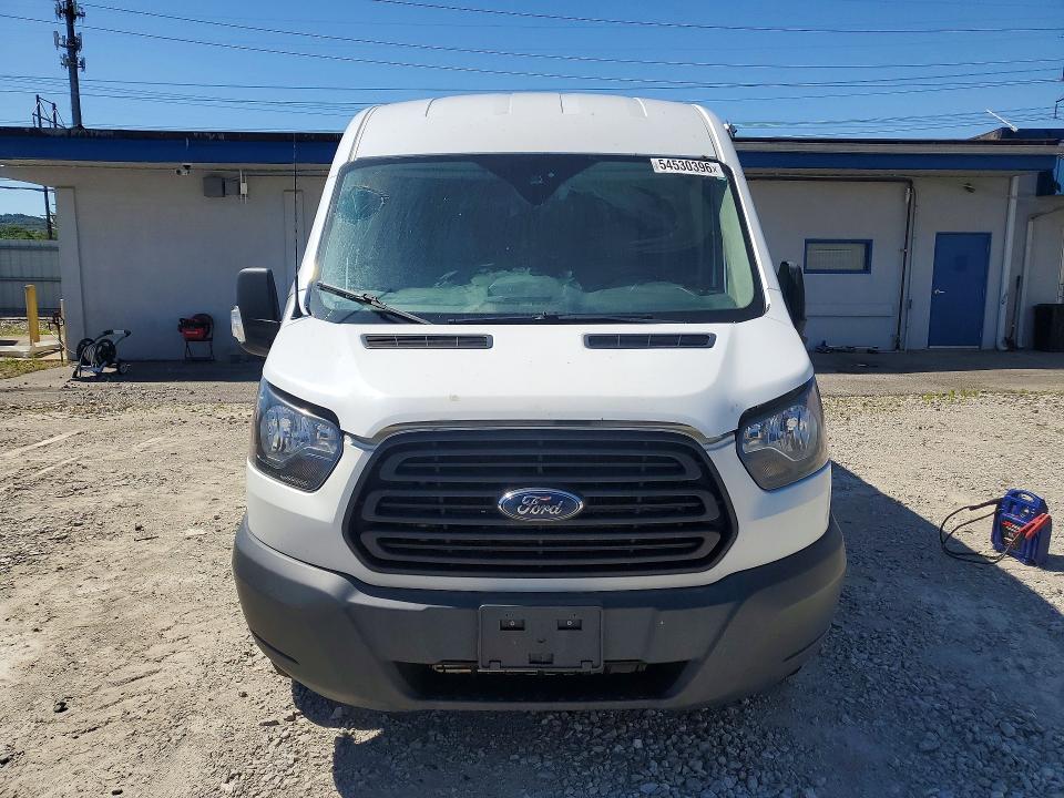 54530396 :رقم المزاد ، 1FTYR2CG9HKB37287 vin ، 2017 Ford Transit مزاد بيع