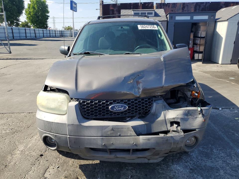 56247256 :رقم المزاد ، 1FMYU03166KD54397 vin ، 2006 Ford Escape مزاد بيع