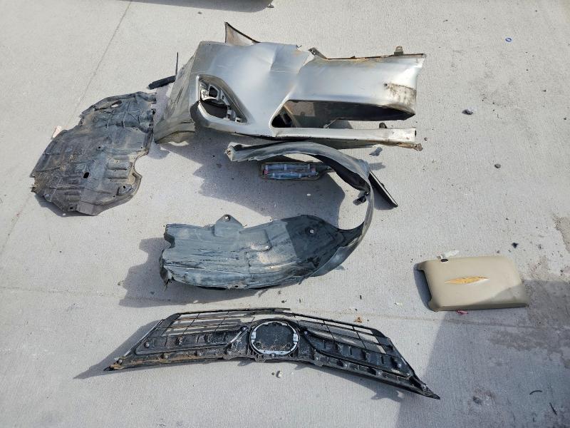 56989746 :رقم المزاد ، 4T4BF1FK0ER374812 vin ، 2014 Toyota Camry مزاد بيع
