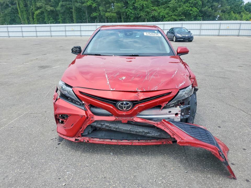 2021 Toyota Camry მანქანა იყიდება აუქციონზე, vin: 4T1G11AK4MU451797, აუქციონის ნომერი: 57646296