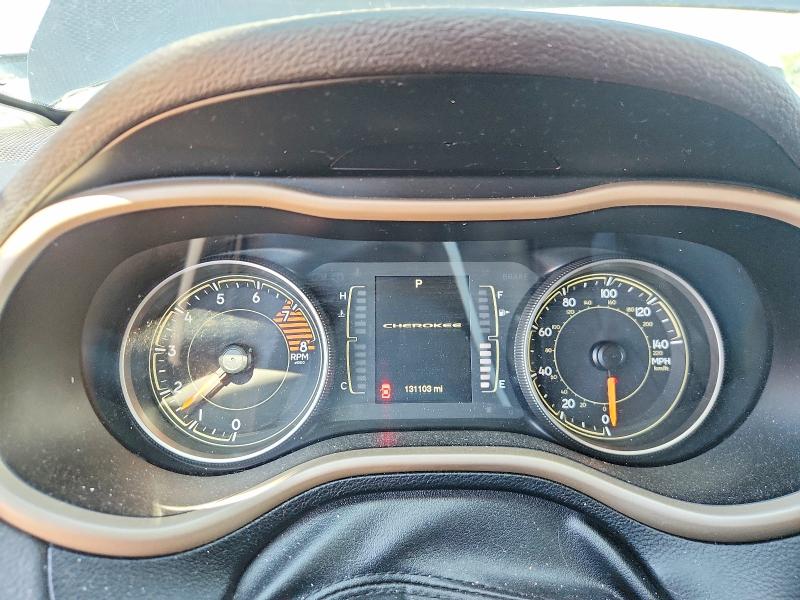 Продажа на аукционе авто 2017 Jeep Cherokee, vin: 1C4PJMCS6HW665560, номер лота: 58601666