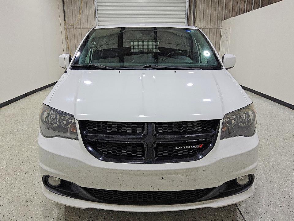 58962946 :رقم المزاد ، 2C4RDGBG4KR704211 vin ، 2019 Dodge Grand Caravan مزاد بيع