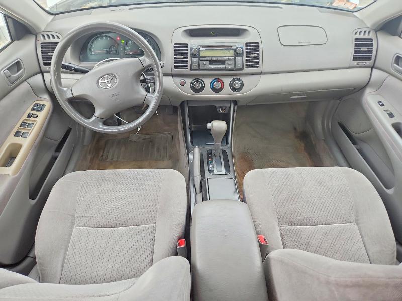 57769706 :رقم المزاد ، JTDBE32K320007733 vin ، 2002 Toyota Camry مزاد بيع