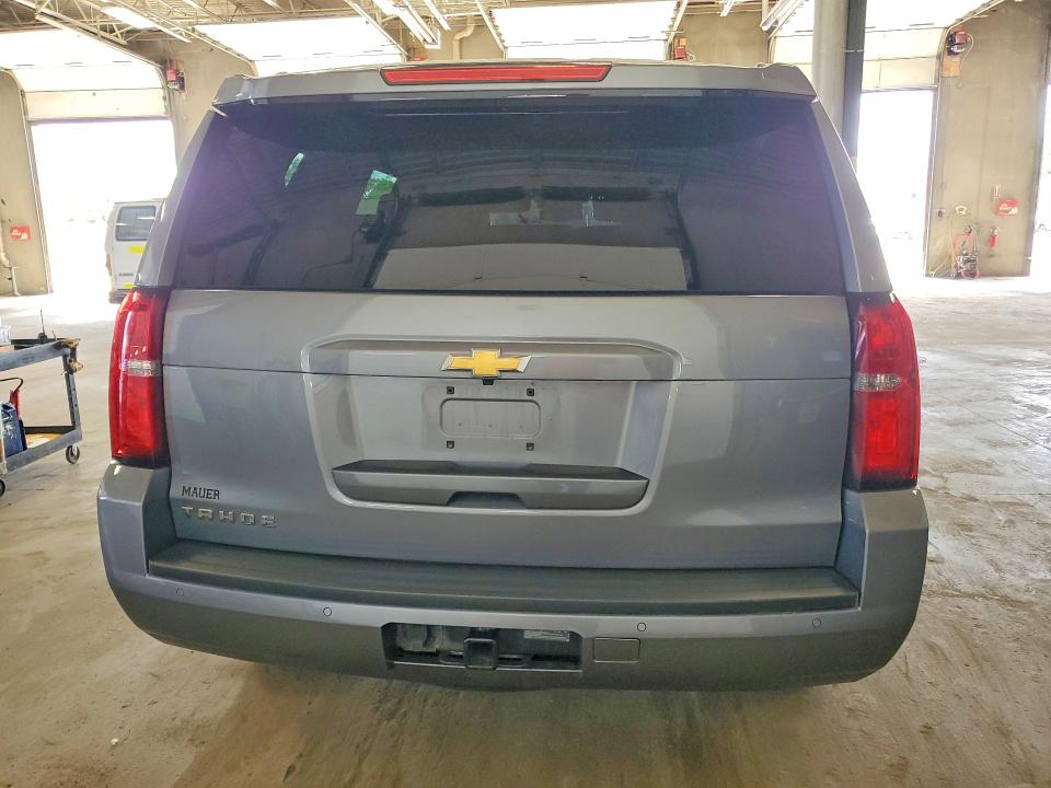 58032846 :رقم المزاد ، 1GNSKAKC7JR349449 vin ، 2018 Chevrolet Tahoe مزاد بيع