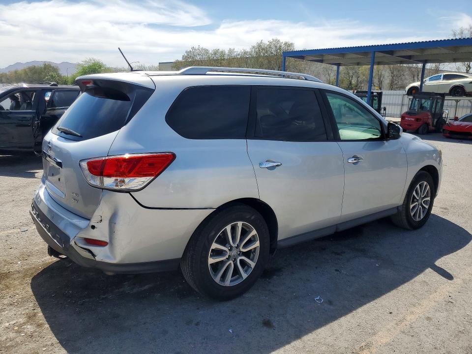55644656 :رقم المزاد ، 5N1AR2MM4GC621829 vin ، 2016 Nissan Pathfinder مزاد بيع