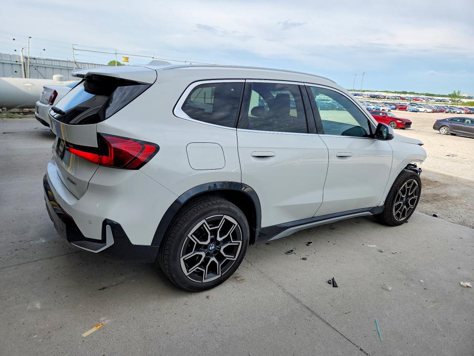 58251336 :رقم المزاد ، WBX73EF02R5Y50256 vin ، 2024 Bmw X1 مزاد بيع
