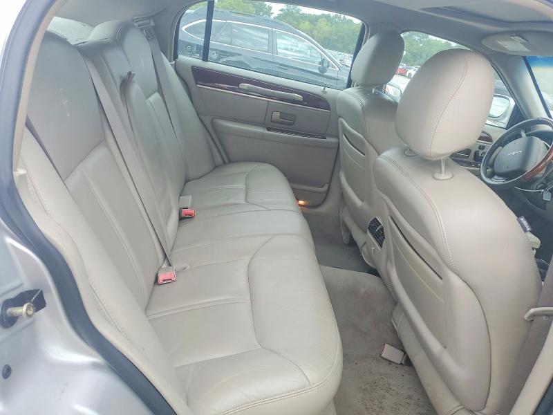 Продаж на аукціоні авто 2005 Lincoln Town Car, vin: 1LNHM82W85Y643529, номер лоту: 57397296