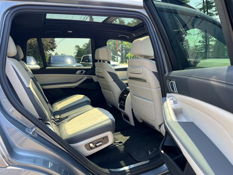 59316726 :رقم المزاد ، 5UX23EM00P9P15677 vin ، 2023 Bmw X7 مزاد بيع