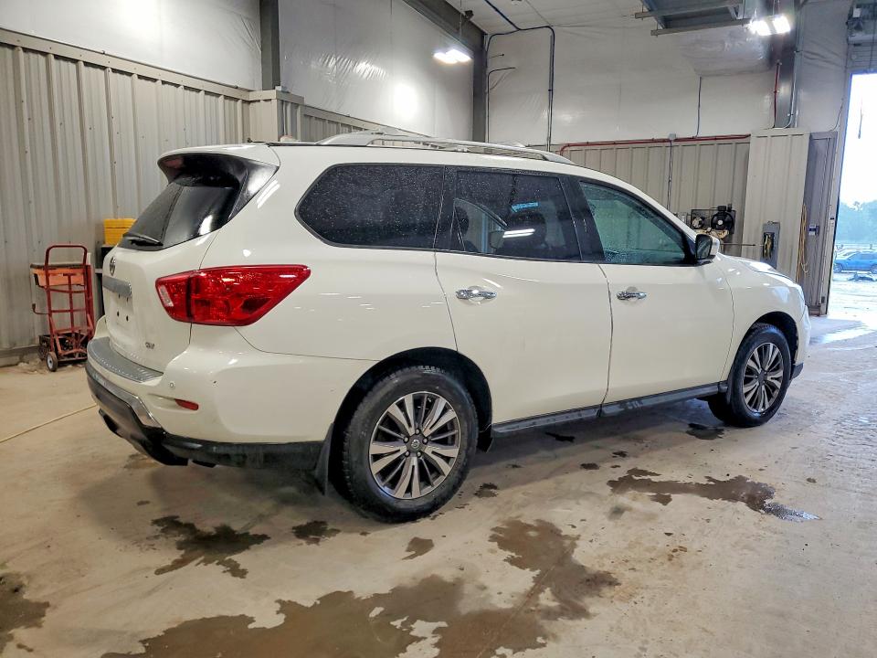 2017 Nissan Pathfinder მანქანა იყიდება აუქციონზე, vin: 5N1DR2MN7HC914230, აუქციონის ნომერი: 56960866
