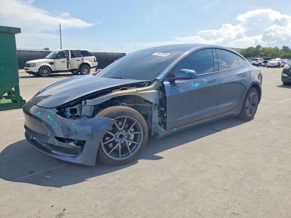 Auction sale of the 2023 Tesla Model 3, vin: 5YJ3E1EA1PF418245, lot number: 58447986