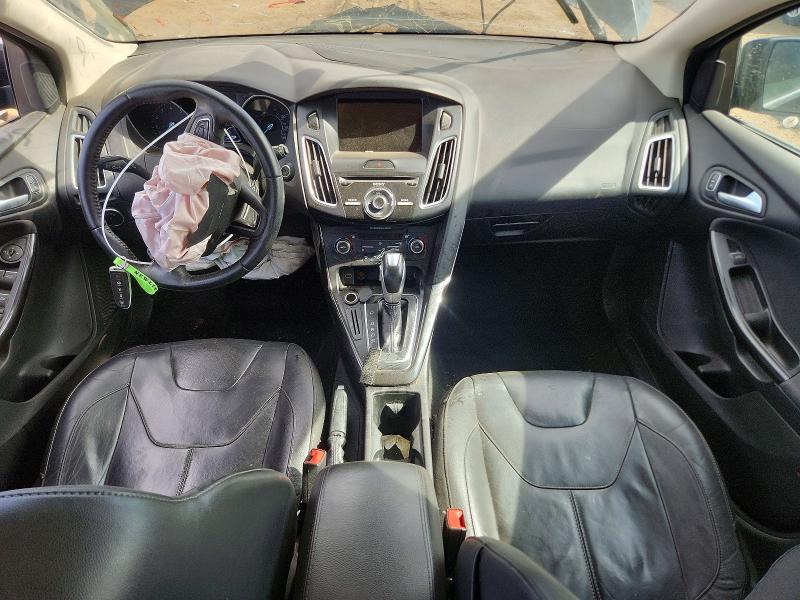 57533546 :رقم المزاد ، 1FADP3N20FL279326 vin ، 2015 Ford Focus مزاد بيع