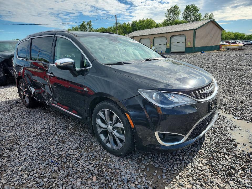 Продажа на аукционе авто 2018 Chrysler Pacifica, vin: 2C4RC1GG6JR107665, номер лота: 56571306