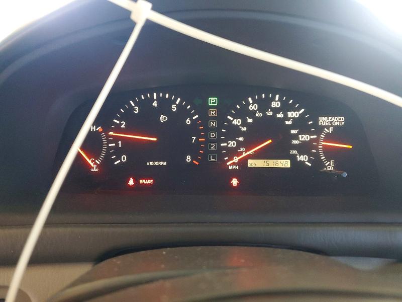2000 Lexus Es მანქანა იყიდება აუქციონზე, vin: JT8BF28GXY5102777, აუქციონის ნომერი: 56419846