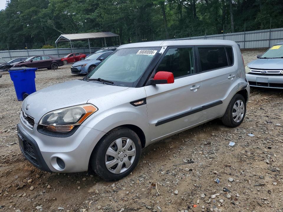 56680006 :رقم المزاد ، KNDJT2A59D7526111 vin ، 2013 Kia Soul مزاد بيع