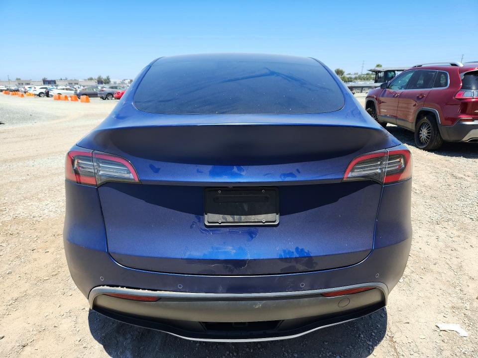 58655636 :رقم المزاد ، 7SAYGDEFXNF484712 vin ، 2022 Tesla Model Y مزاد بيع