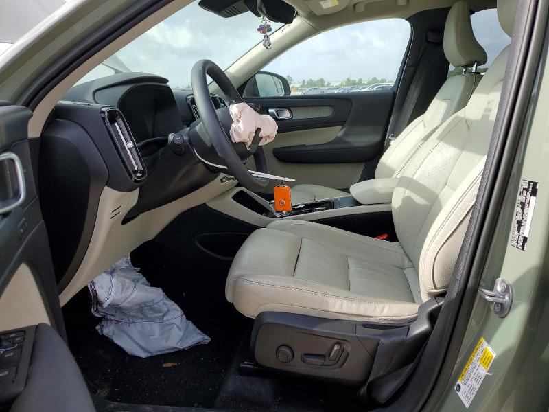 58047896 :رقم المزاد ، YV4L12UW8P2006886 vin ، 2023 Volvo Xc40 مزاد بيع