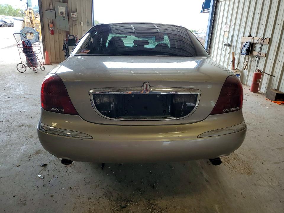 58048116 :رقم المزاد ، 1LNHM97V01Y720555 vin ، 2001 Lincoln Continental مزاد بيع