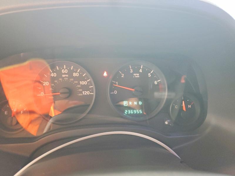 58036916 :رقم المزاد ، 1J4NT4FB8AD600301 vin ، 2010 Jeep Compass مزاد بيع