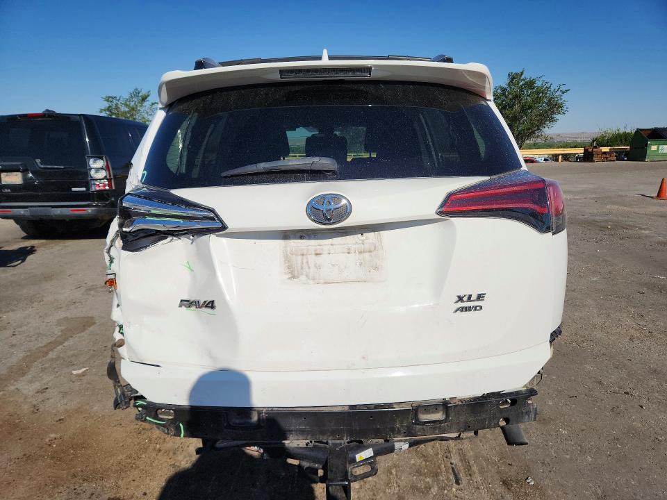 57591486 :رقم المزاد ، 2T3RFREV5HW591075 vin ، 2017 Toyota Rav4 مزاد بيع