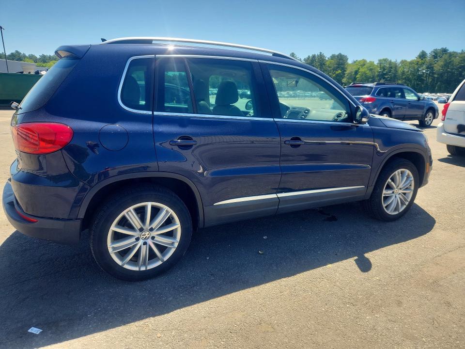 Aukcja sprzedaży 2015 Volkswagen Tiguan, vin: WVGBV7AX8FW563104, numer aukcji: 55384706