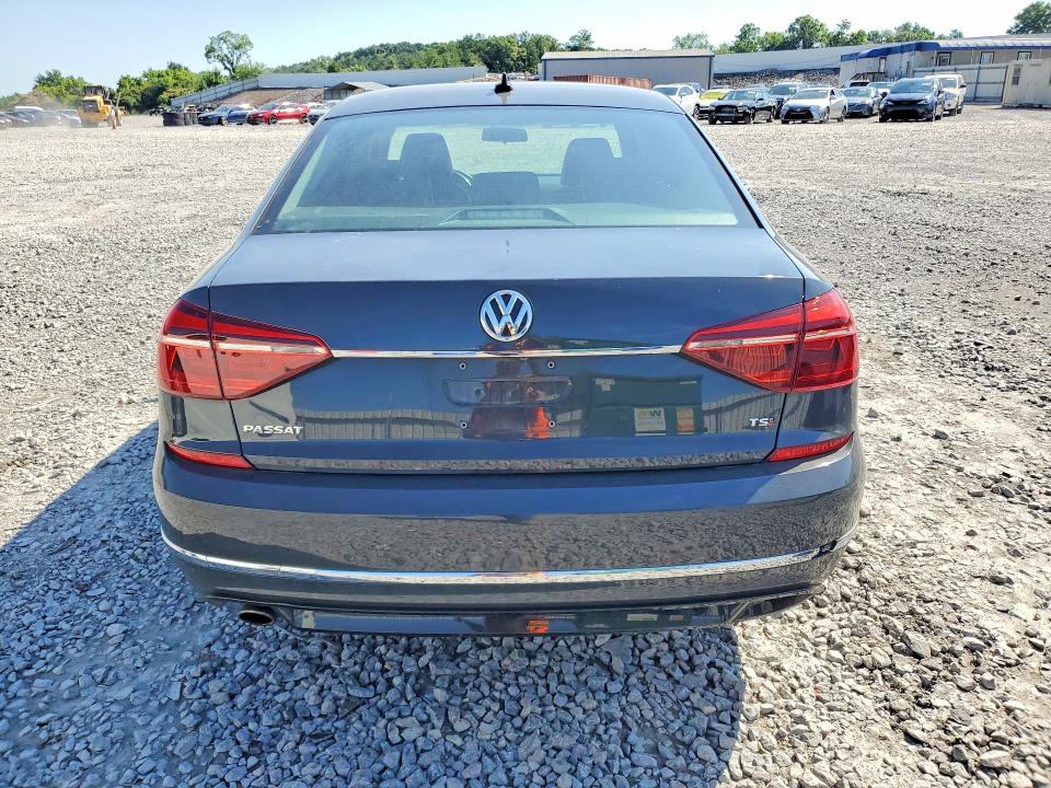 2017 Volkswagen Passat მანქანა იყიდება აუქციონზე, vin: 1VWDT7A32HC013169, აუქციონის ნომერი: 54529676