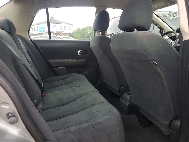 58233536 :رقم المزاد ، 3N1BC1AP6BL397580 vin ، 2011 Nissan Versa مزاد بيع