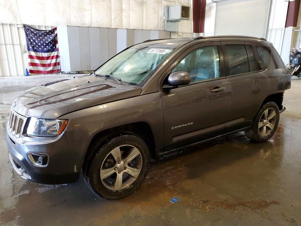 56772806 :رقم المزاد ، 1C4NJDEB0GD697760 vin ، 2016 Jeep Compass مزاد بيع