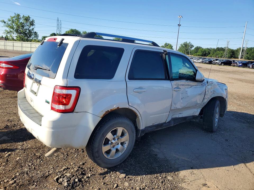 2011 Ford Escape მანქანა იყიდება აუქციონზე, vin: 1FMCU0EG9BKB71971, აუქციონის ნომერი: 57678046