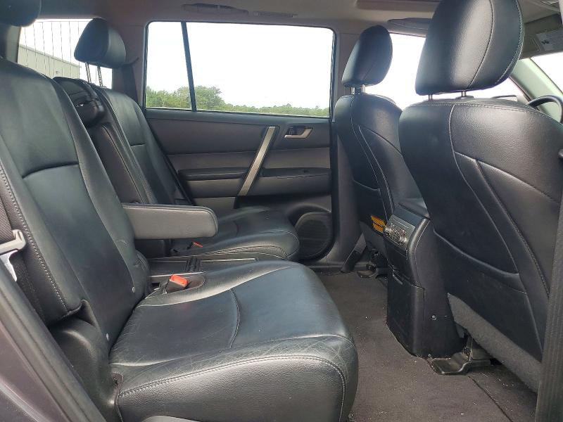 2013 Toyota Highlander მანქანა იყიდება აუქციონზე, vin: 5TDZK3EH8DS114980, აუქციონის ნომერი: 56523626