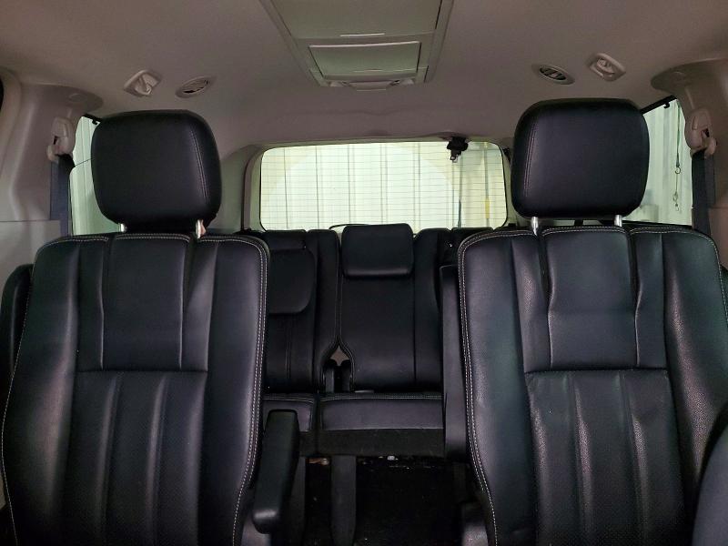 2014 Chrysler Town & Country მანქანა იყიდება აუქციონზე, vin: 2C4RC1CG0ER332742, აუქციონის ნომერი: 57687136