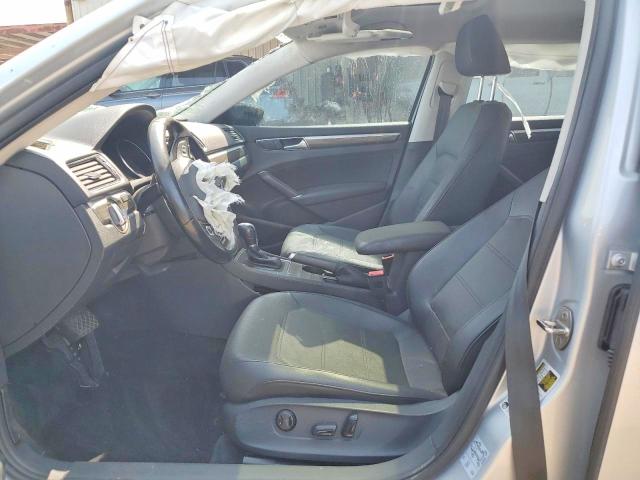 56276336 :رقم المزاد ، 1VWBA7A3XJC019322 vin ، 2018 Volkswagen Passat مزاد بيع