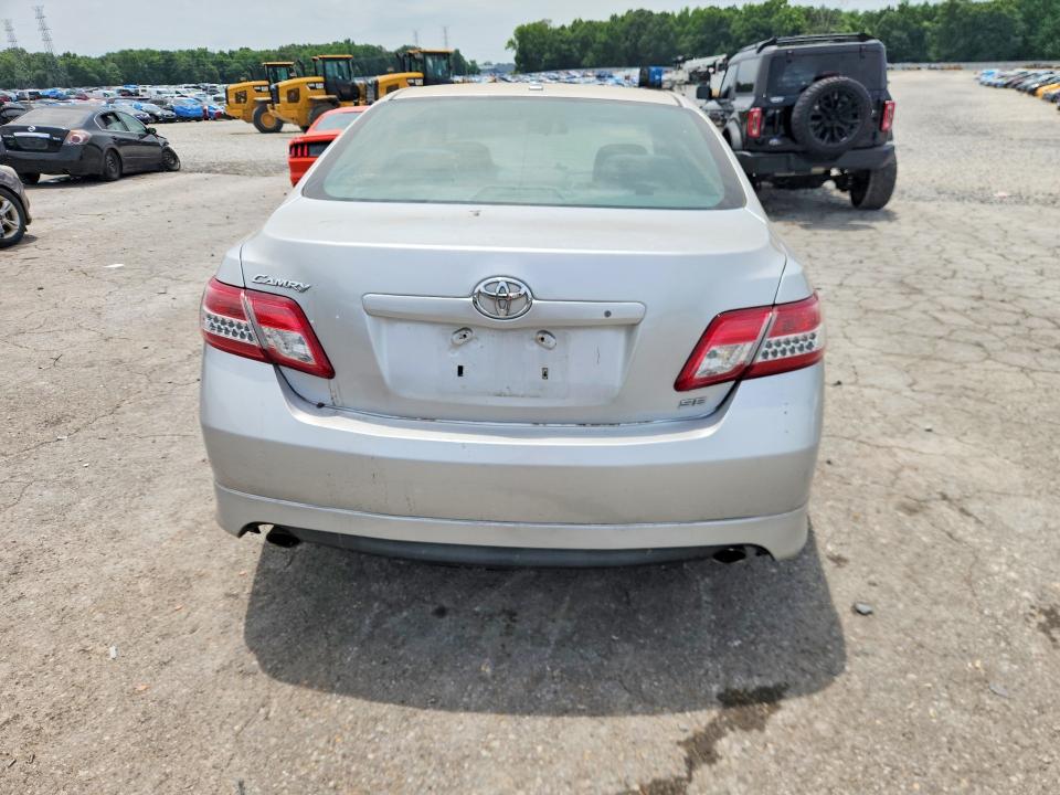 57630176 :رقم المزاد ، 4T1BF3EK2AU080555 vin ، 2010 Toyota Camry مزاد بيع