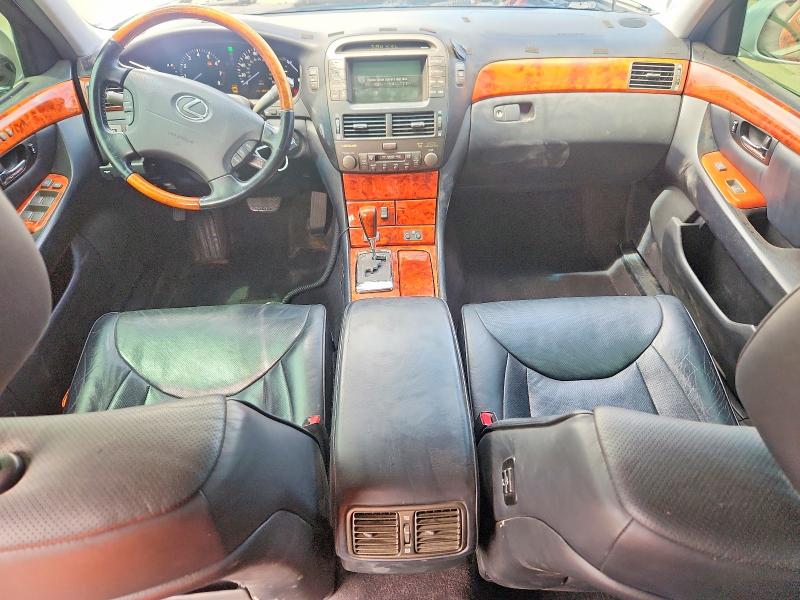 55976076 :رقم المزاد ، JTHBN36FX50180195 vin ، 2005 Lexus Ls مزاد بيع