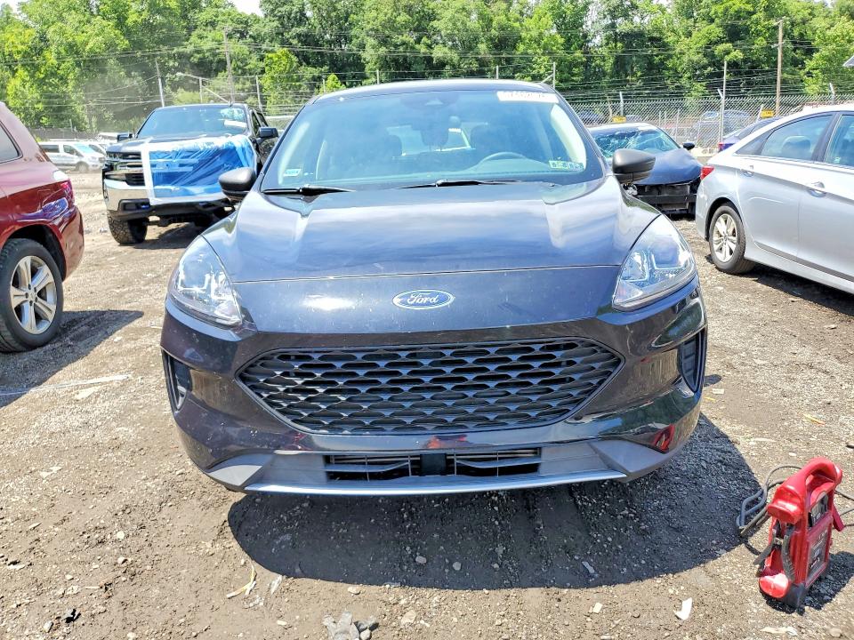 Продажа на аукционе авто 2020 Ford Escape, vin: 1FMCU9F60LUC66984, номер лота: 57482576