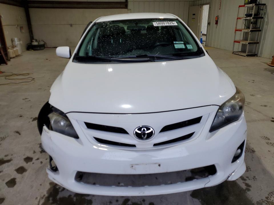 58007826 :رقم المزاد ، 2T1BU4EEXDC067290 vin ، 2013 Toyota Corolla مزاد بيع
