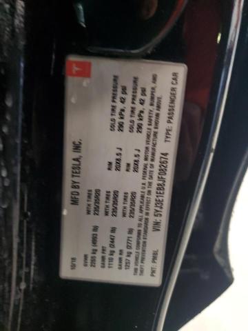 57651896 :رقم المزاد ، 5YJ3E1EB8JF082674 vin ، 2018 Tesla Model 3 مزاد بيع